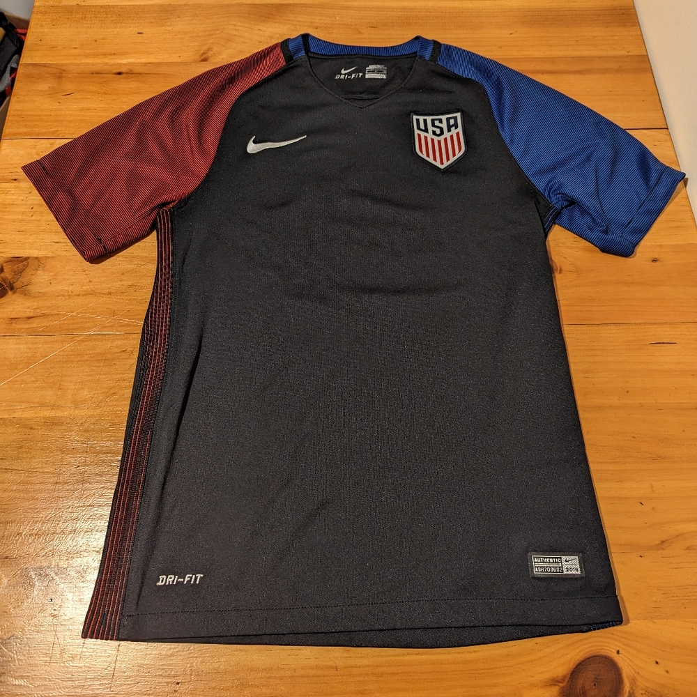Nike Authentic 2016 USA Patch Away Dri-Fit Soccer Jersey sz S